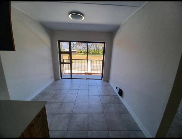 1 BEDROOM PROPERTY TO RENT IN GREENBAY ECO ESTATE